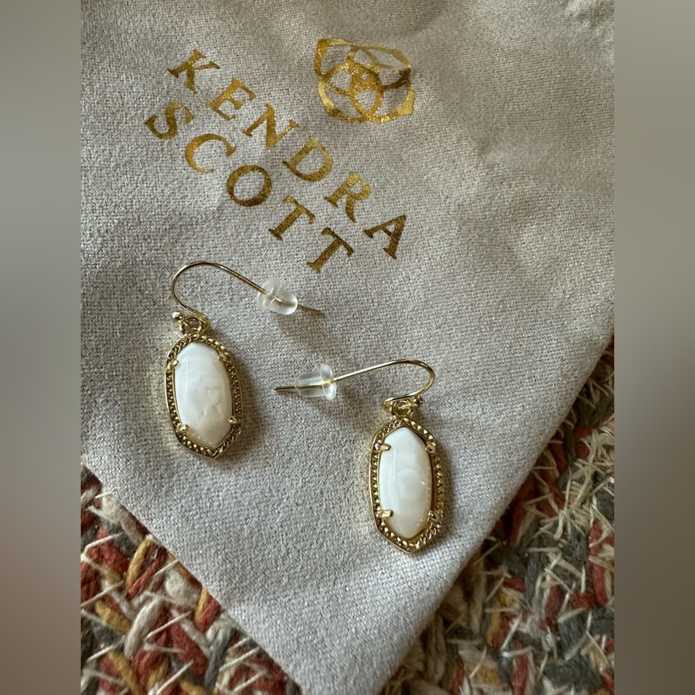 Kendra Scott Lee Gold Ivory Pearl Drop Earrings New